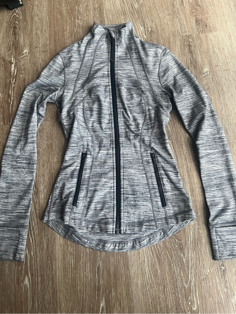 lululemon athletica Gray Full-Zip Utility Jacket size 2